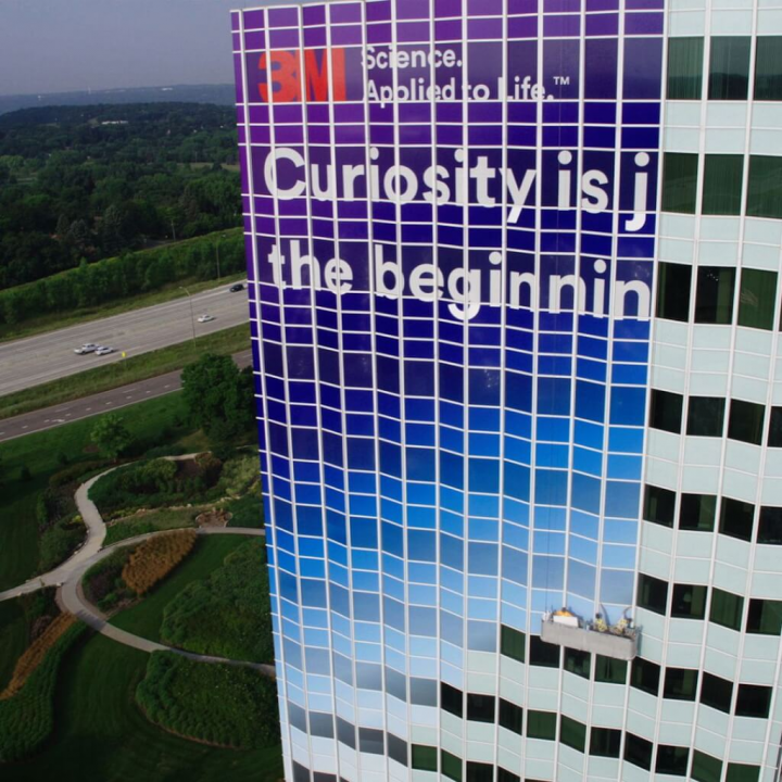 韓媒報導，3M位於比利時半導體冷卻劑廠遭無限期關閉，恐影響包括台積電、三星電子、英特爾、SK海力士等半導體製程。（圖取自instagram.com/3m）