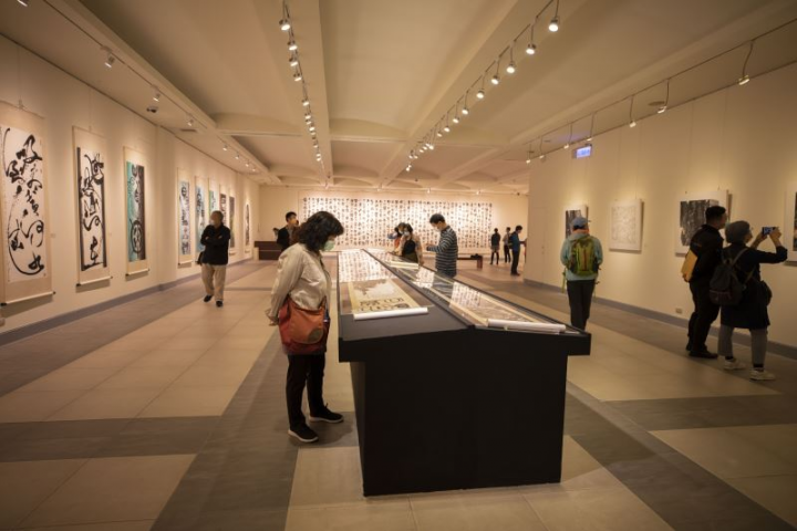 國父紀念館「見山是山─程代勒書畫創作展」展場一景