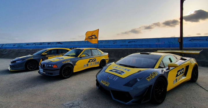 2022澎湖華盟「澎湖伯盃」拉力賽首度移師澎湖，16日將正式登場，除有各式跑車吸睛，最近以「打龜號」竄紅的台灣賽車教父「廖老大」也率所屬車隊前來競速，能否再創紀錄倍受關注。