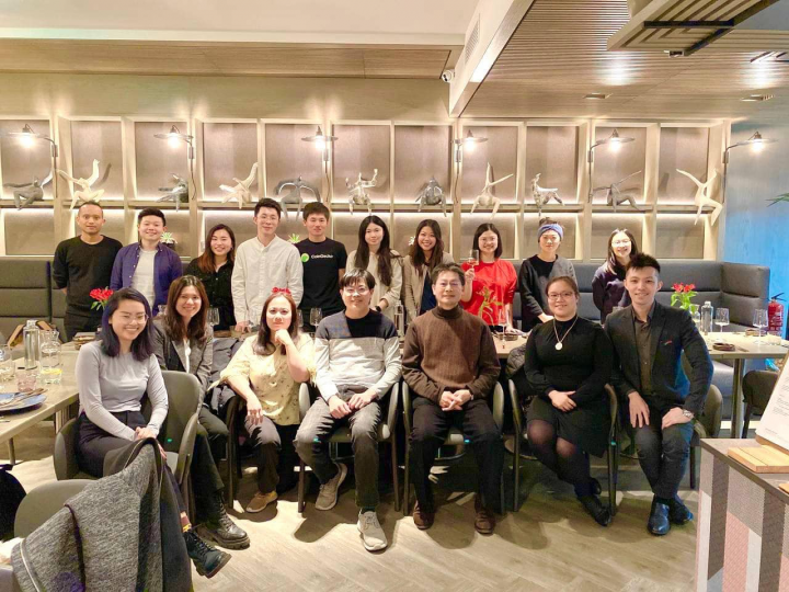 李憲章代表與台灣旅居愛沙尼僑民、學生相見歡，轉達政府關懷及提供行動領務服務！