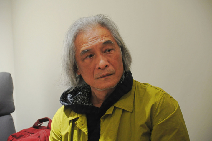 著名填詞人潘源良已透過專業人才移民的途徑定居台灣，不過他一名剪接師朋友，卻因為曾在現被認為是中資機構的媒體任職過，而申請卡關。