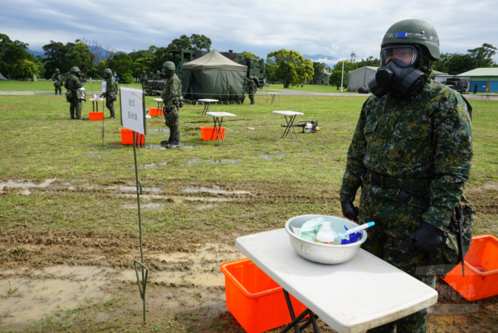 36化學兵群於化生放核訓練中心實施基地訓練。（陸軍36化學兵群提供）