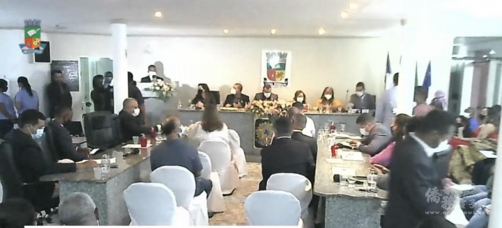 阿美利亞市頒發榮譽市民證書的現場