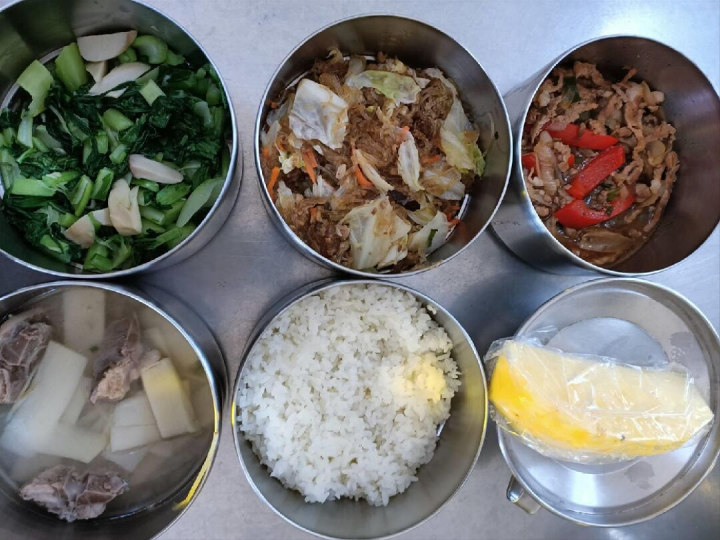 蚵寮國小營養午餐