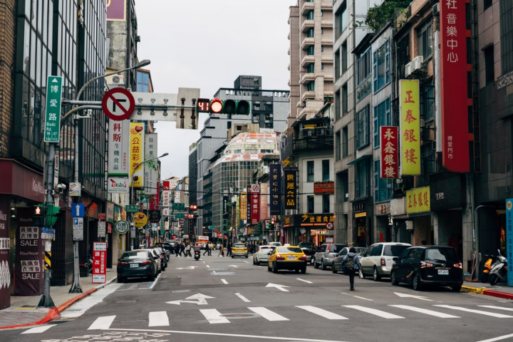Taiwan unveils NT$34.56 billion COVID-19 subsidy plan