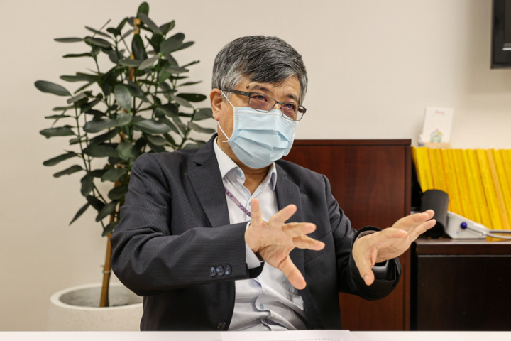 教育部次長劉孟奇表示，教育部鼓勵各校建立評量尺規，是要把原本「內隱」的規範變成「外顯」，一方面讓大學招生更有持續性、穩定性，一方面也讓高中學生、家長更瞭解大學想要什麼樣的人才。