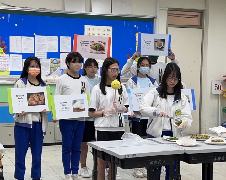 駐休士頓教育組促成桃園市永豐高中及休士頓 St. Thomas High School締結姊妹校