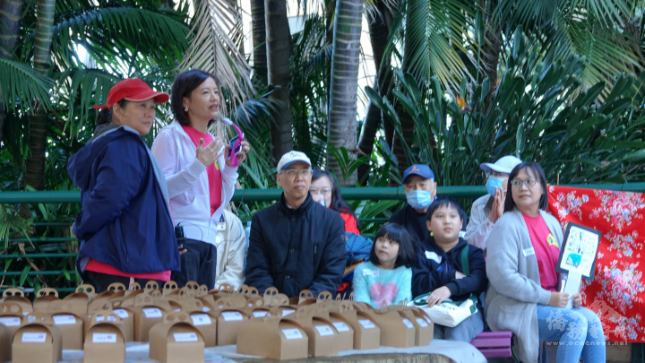 雪梨客家會會長謝明君開場致詞