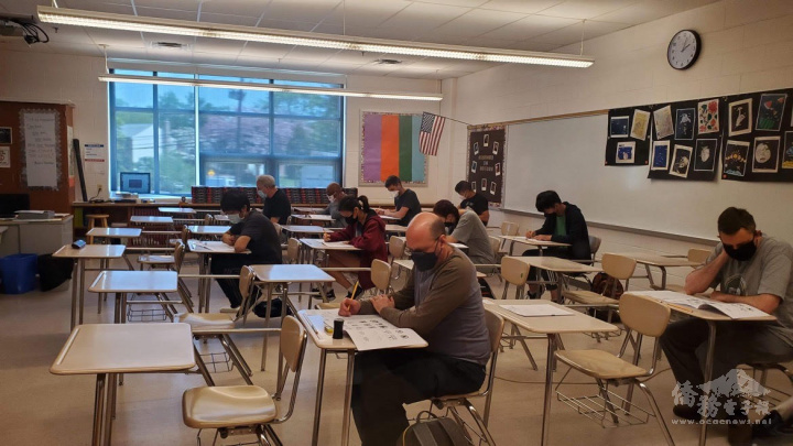 華語文能力測驗考試現場