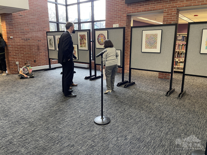 以『福虎生豐』為主題的新年版畫八幅首獎版畫，將成為安娜堡圖書館藝術版畫收藏品