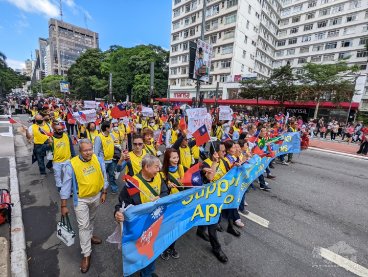 巴西臺僑於聖保羅人大道遊行，呼籲巴西各界支持臺灣參與WHO