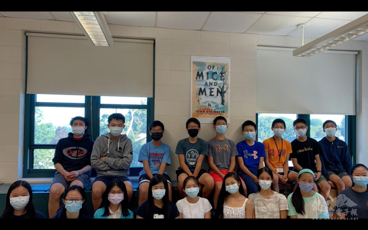 勒星頓中文學校八年級全體同學參加「為愛朗讀」合影