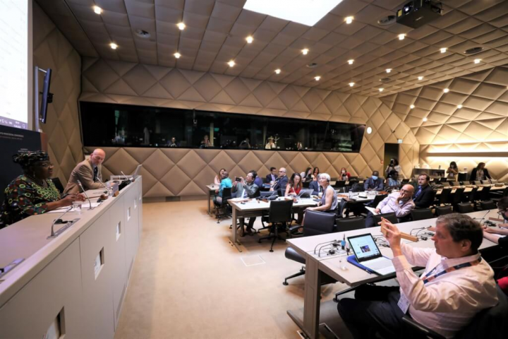 WTO各會員部長12日至16日在瑞士日內瓦舉行部長會議，決議延續對電子傳輸免課關稅。（圖取自facebook.com/worldtradeorganization）