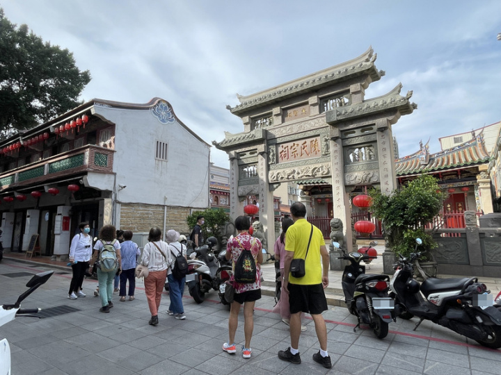 金門縣金城鎮陳氏祠旁陳大宗12間老街店屋招租中，15日截止。鎮公所將遴選優質廠商入駐經營，盼帶動後浦商圈發展。