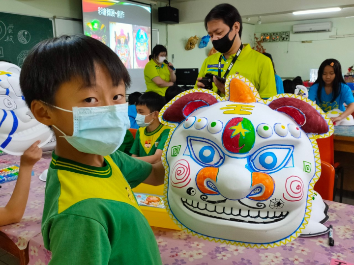 桃園市文山國小獅頭彩繪公開課