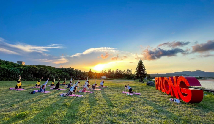 沙雕親子瑜珈活動