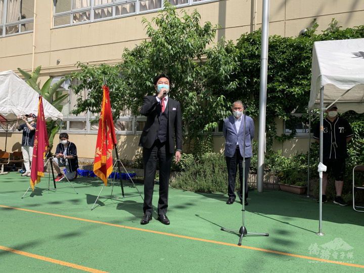 李世丙期勉學生五育並重