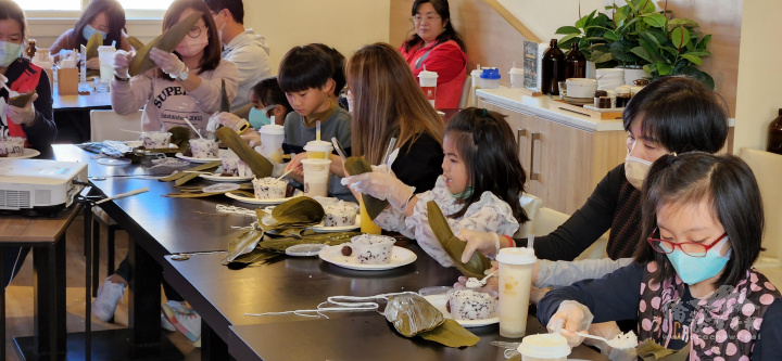 紐西蘭出生長大的僑三代小朋友開心DIY臺式粽