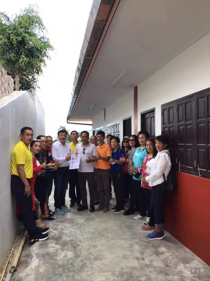 蔣慶國與向漂排中興中學董事長董彬雲、校長李靜平