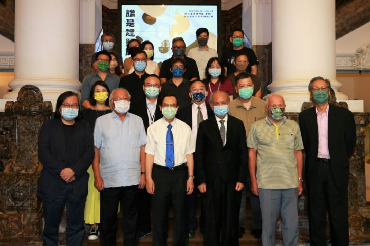 國立臺灣博物館、財團法人臺灣博物館文教基金會及國立成功大學共同主辦的「誰是建築師？二戰後臺灣現代建築師制度的演變」特展，舉行開幕典禮，建築界、博物館界及學界代表出席與會，並邀請大眾一同來認識臺灣建築文化的發展及演變。