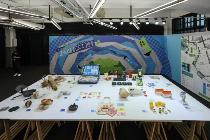 記者會現場展示多件參展品牌與創作的特色展品