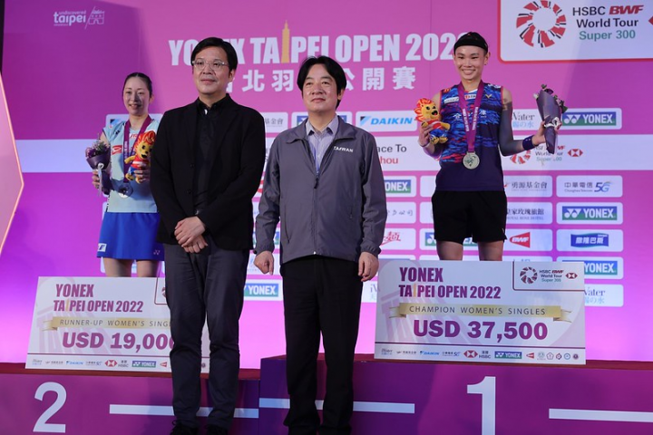 賴清德副總統24日下午前往臺北和平籃球館，全程觀賞「台北羽球公開賽」女單決賽