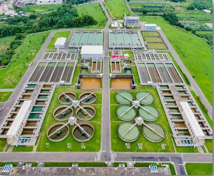 湖山淨水場沉澱設備