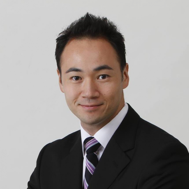 曾任日本外務副大臣、財務副大臣的日本眾議員鈴木馨祐25日抵台訪問 (圖片來源：鈴木馨祐臉書)