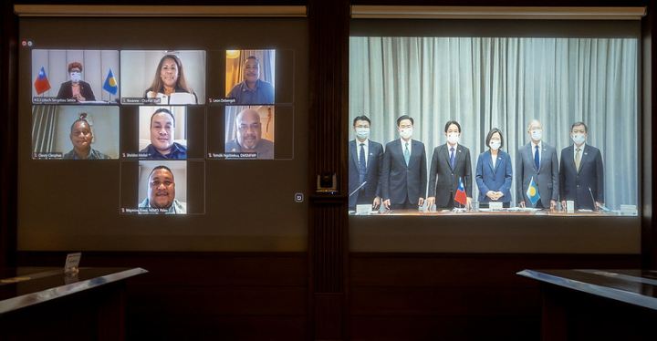 President Tsai and Vice President Lai meet Vice President Sengebauof Palau via video.