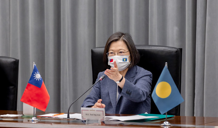 President Tsai delivers remarks at a video meeting with Vice President J. Uduch Sengebau Senior of Palau.