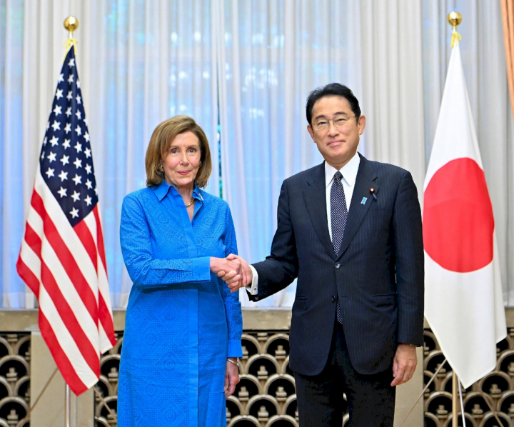 日本首相岸田文雄(Fumio Kishida)5日會見到訪的美國眾議院議長裴洛西(Nancy Pelosi)