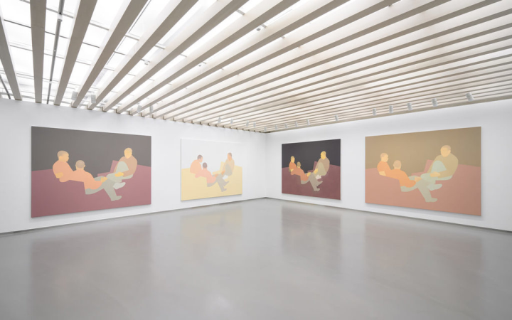 瑞士藝術家斯特里（Manuel Stehli）亞洲首檔個展「彼／此」（in its place）於台北登場，展出多幅等身大油畫及小幅畫作，筆下人物沒有五官、表情或情緒，由觀眾自行解讀畫作氛圍。（TAO ART、Galerie Marguo、Manuel Stehli、王世邦提供）