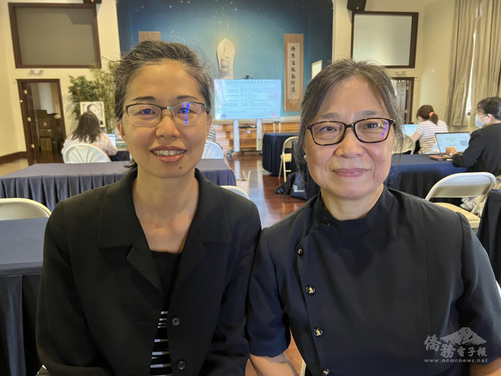 校長彭淑敏(右)，老師陳佳蓓(左)是「麻州中文教師職涯資訊座談會」的主要推手