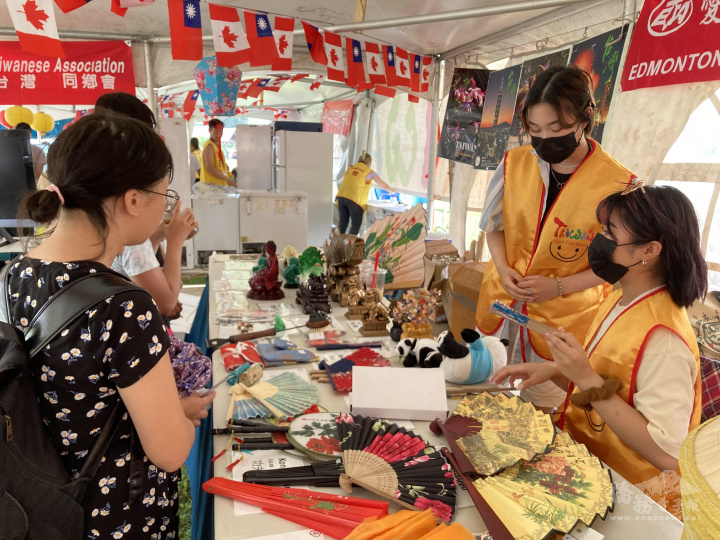 手工藝品展示區