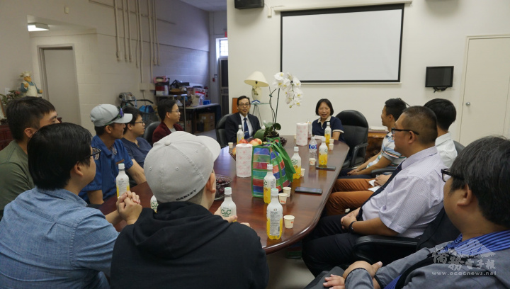 體驗營成員參訪國華臺灣超市近距離與經營者交流