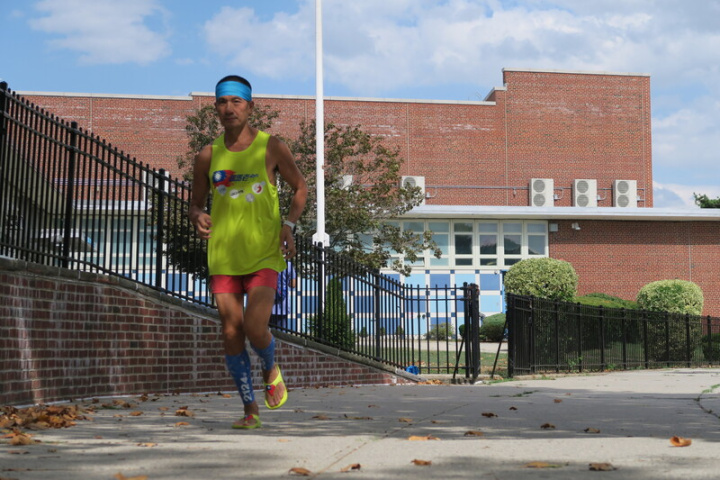 台灣超馬好手羅維銘8月31日在紐約超越自我3100英里（近5000公里）挑戰賽賽道練跑，為9月4日展開的賽事暖身。