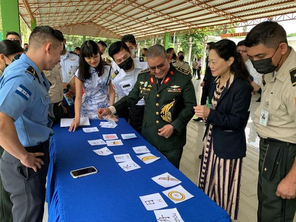 駐宏都拉斯大使館與宏國國防語言中心合作舉辦「台灣園遊會」活動