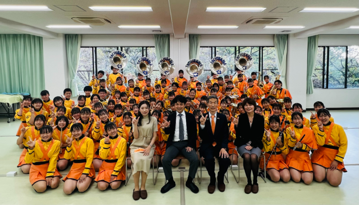 (左至右)駐大阪辦事處牛田成美專員、京都橘高校兼城裕顧問、駐大阪辦事處向明德處長、林育柔教育秘書