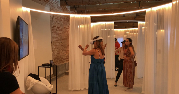 威尼斯影展沉浸式內容單元於離島沉浸式島上開展，精選展出44部虛擬實境、擴增實境、沉浸式體驗的作品與裝置。照片攝於9月4日。