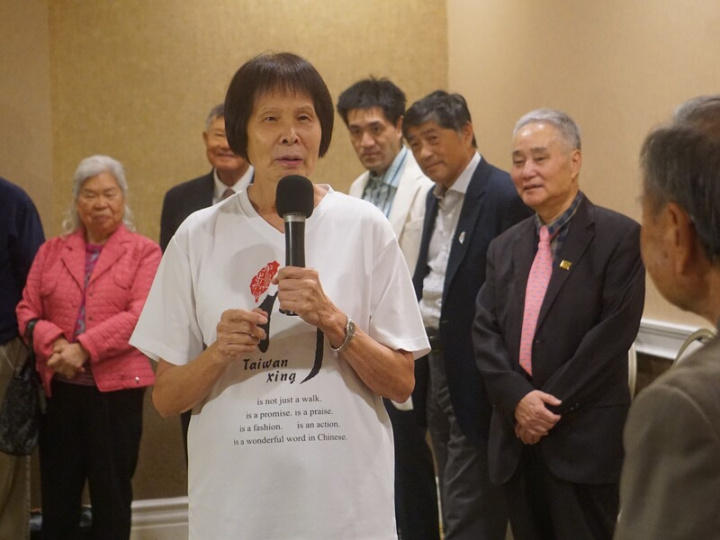 台灣傳奇運動員紀政22日在洛杉磯向台灣人社團演講，她受訪時重申支持國家代表隊改稱台灣隊的主張。