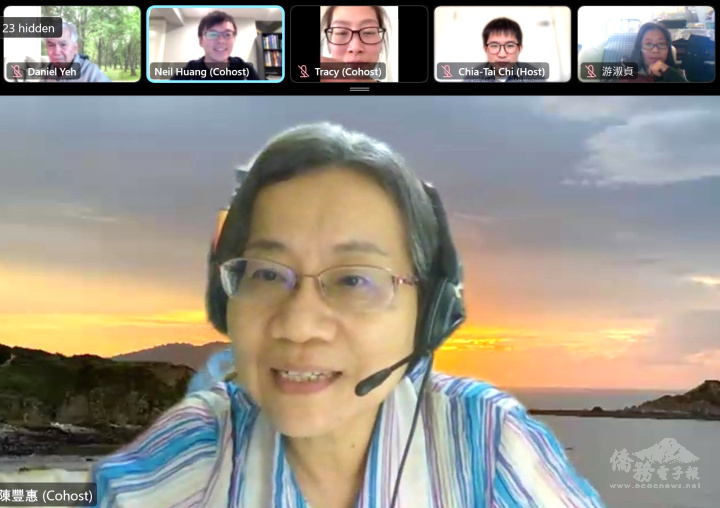 李江却臺語文教基金會執行長陳豐惠是研習會第二天的主講人