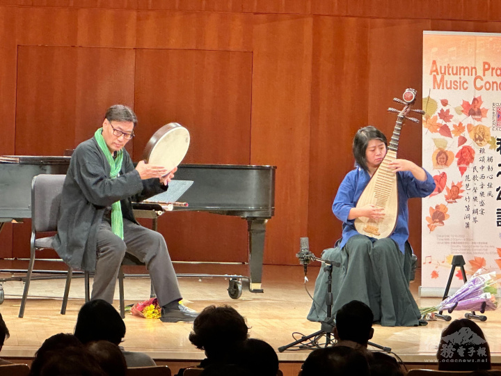 琵琶與古琴演奏家周懿女士(右)與竹笛吹奏家繆宜民先生(左)