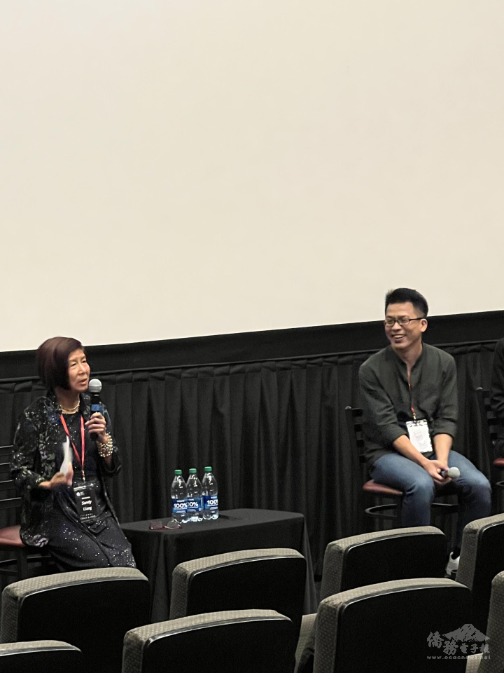 《我的兒子是死刑犯》映後座談會; 導演李家驊 (右) 及主持人Sandy Liang (左)
