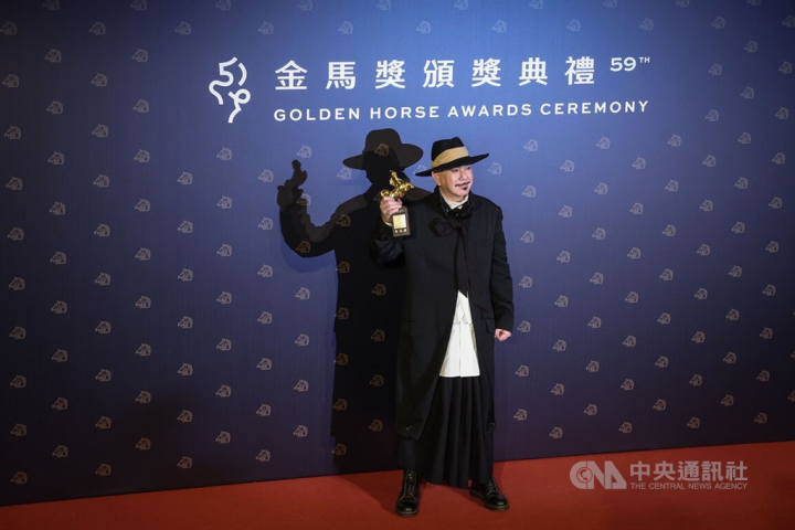 Best leading actor award winner Anthony Wong. CNA photo Nov. 19, 2022