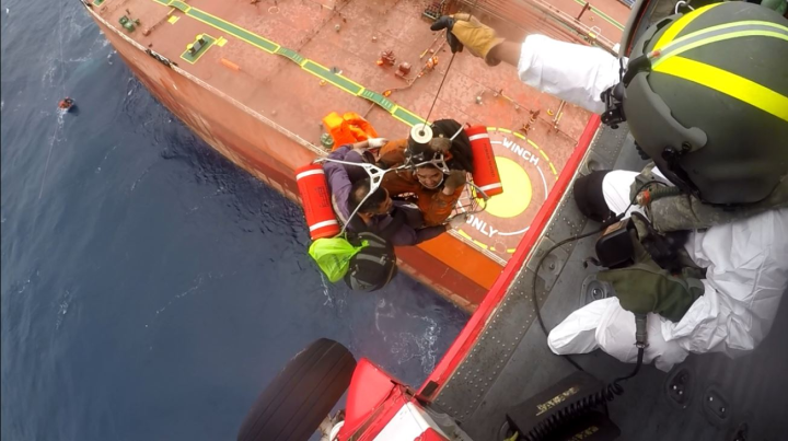 執行蘭嶼外海海上搜救任務