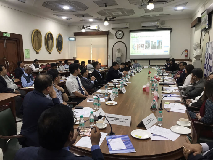 中華民國全國工業總會、孟買台商會9日與孟買商人協會（IMC）9日在孟買舉辦綠色供應鏈及應用座談會，聚焦廢水處理、碳排放監控及鋰電池發展。（孟買台商會提供）