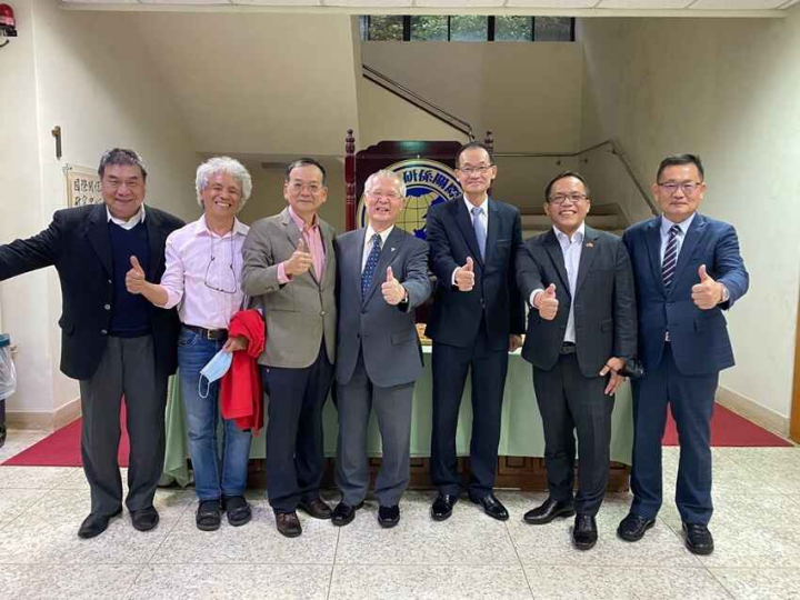 與會來賓合影。圖/政治大學國際關係研究中心提供
