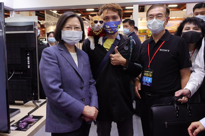 總統出席「2022台北電器空調影音3C展」