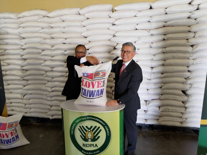 我援贈史國政府300公噸食米