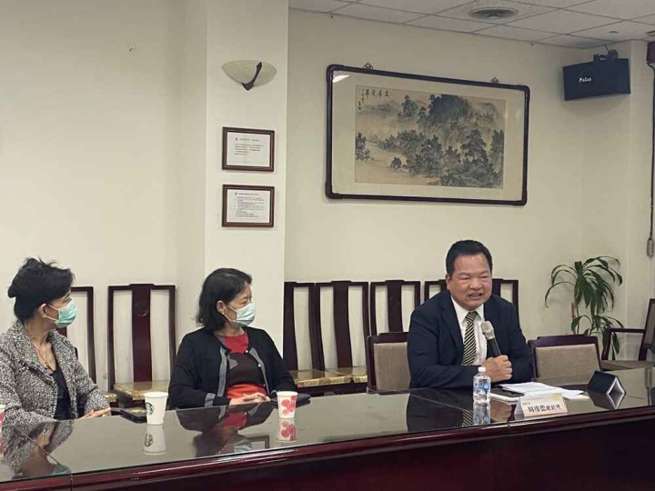 「2022非洲市場研究菁英論壇」第6場講座，由嘉贊公司總經理周廖德主講「認識至挑戰非洲：非洲生意、投資經驗及挑戰」。圖/政治大學國際關係研究中心提供